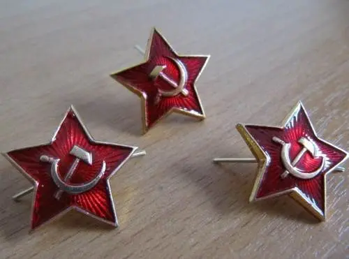 Звезда на пилотку