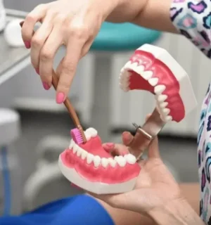 Прием (осмотр, консультация) стоматологического гигиениста БЕСПЛАТНО
