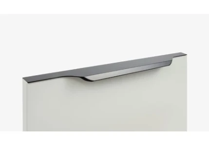 8kc2yw8mtlayym73rm2khi4e4xooinv8