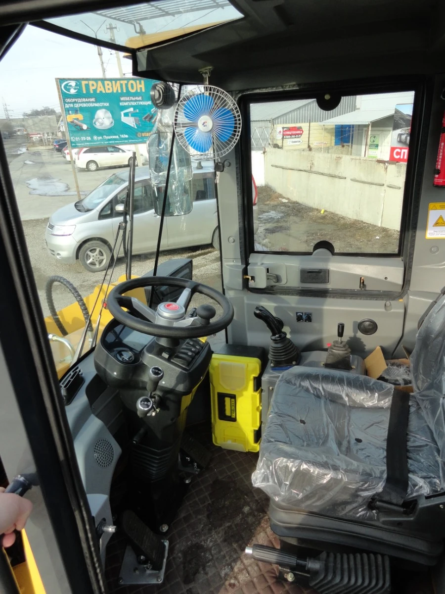 Фронтальный погрузчик SZM ZL30