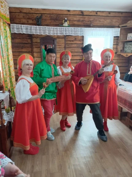 Изба русских забав