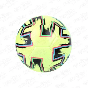 Мяч футбольный с геометрическими узорами салатовый
