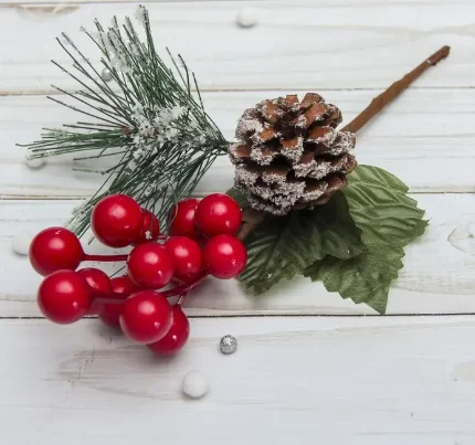 Фото для Декор Зимние мечты, ягодки и шишка 20 см