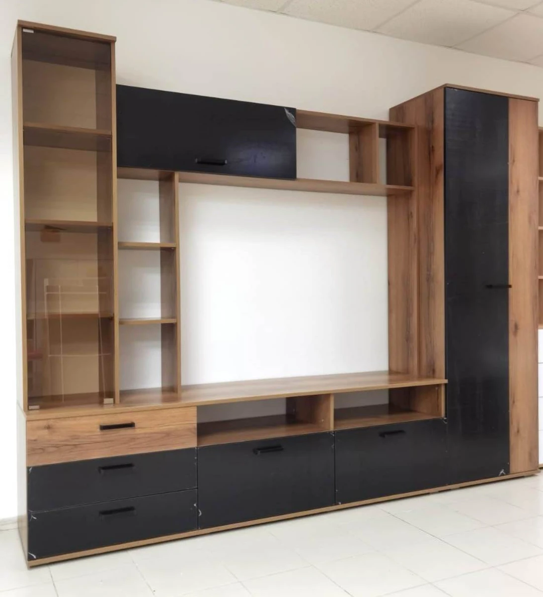 v63irg2rqwlj3xyuqce420zl89ugrhzo