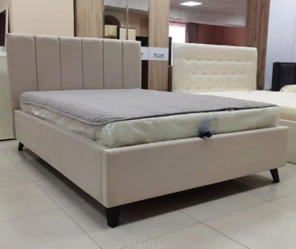 j1nyhvkgtjrgjq9dn942e7s3tmq8efxv