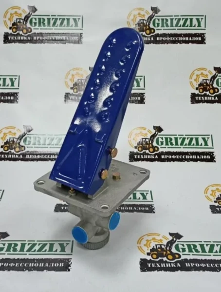  Тормозной клапан с педалью