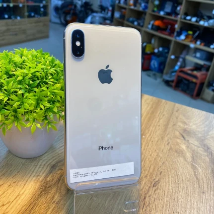 iPhone X 64