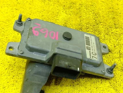 Фото для Блок управления акпп NISSAN DUALIS/QASHQAI KNJ10/NJ10/J10 MR20DE 2010/Цвет QAB перед. (б/у)
