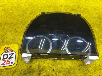 Фото для Спидометр TOYOTA ALPHARD/VELLFIRE GGH25/GGH20W/GGH20/ANH20W/ANH20/ANH25W/ANH25/ATH20W/ATH20 2GRFE 2009/Цвет 070 перед. (б/у)