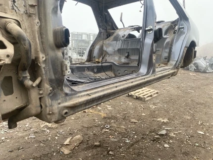 Фото для Порог кузова Mercedes-Benz S-CLASS W140 M119E50 1994 лев. (б/у)