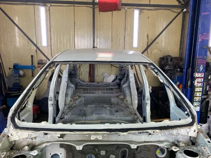 Фото для Крыша TOYOTA WISH ZGE20W 2ZRFAE 2012/Цвет 070 перед. (б/у)