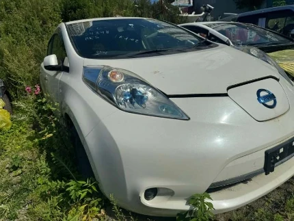 Фото для Двигатель Nissan Leaf AZE0 EM57 2012 перед.