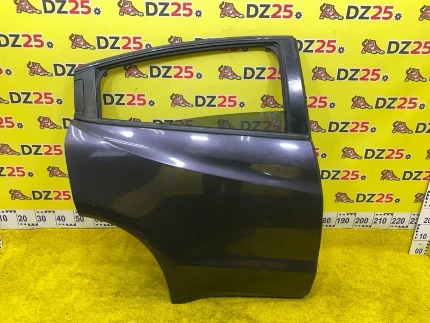 Фото для Дверь боковая HONDA VEZEL RU3 LEB 2014/Цвет NH821M задн. прав. (б/у)