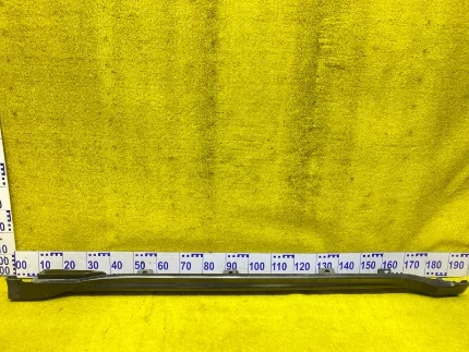 Фото для Накладка на порог HONDA VEZEL RU4/RU3/RU1/RU2 LEB 2014/Цвет B594P лев. (б/у)