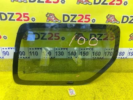 Фото для Стекло собачника SUZUKI JIMNY WIDE/JIMNY/JIMNY SIERRA JB33W/JB43W G13B 1998/Цвет 26U задн. прав. (б/у)