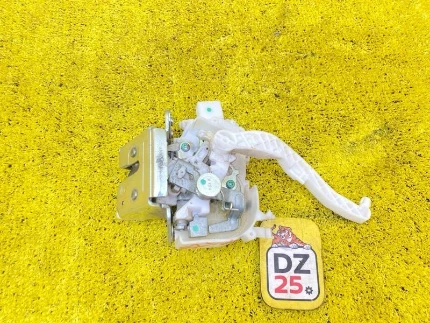 Фото для Замок 5-й двери Nissan Daiz B21W задн.