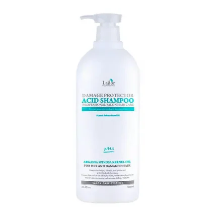Фото для Защитный шампунь для поврежденных волос Lador Damage Protector Acid Shampoo