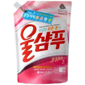 Фото для Жидкое средство для стирки деликатных тканей в стиральных машинах с вертикальной загрузкой, полуавтоматах и ручной стирки Wool S