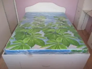 Фото для Односпальная кровать на подиуме